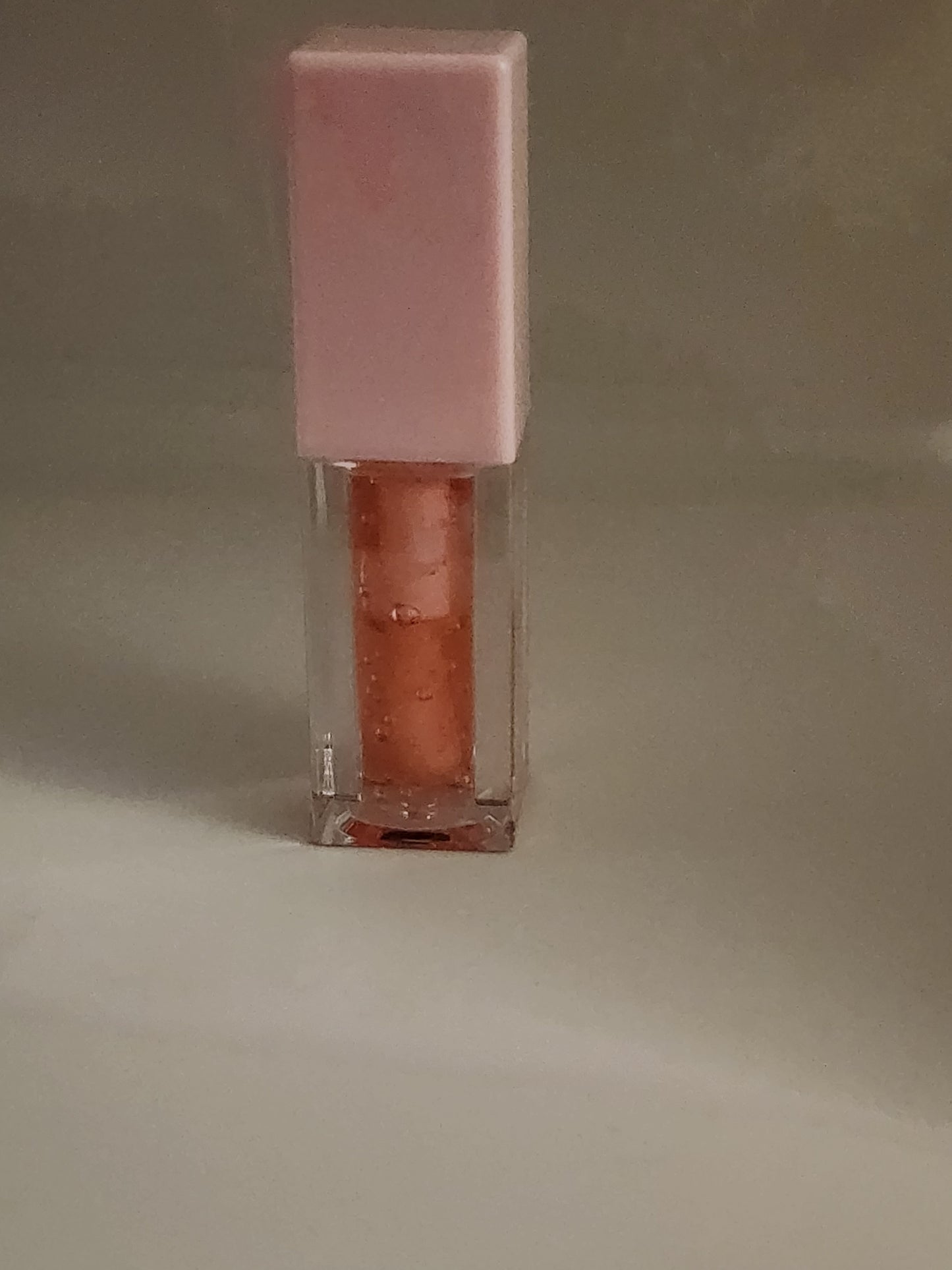 Lip oil