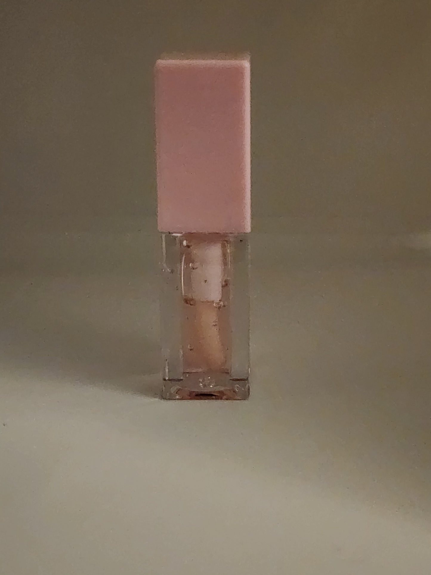 Lip oil
